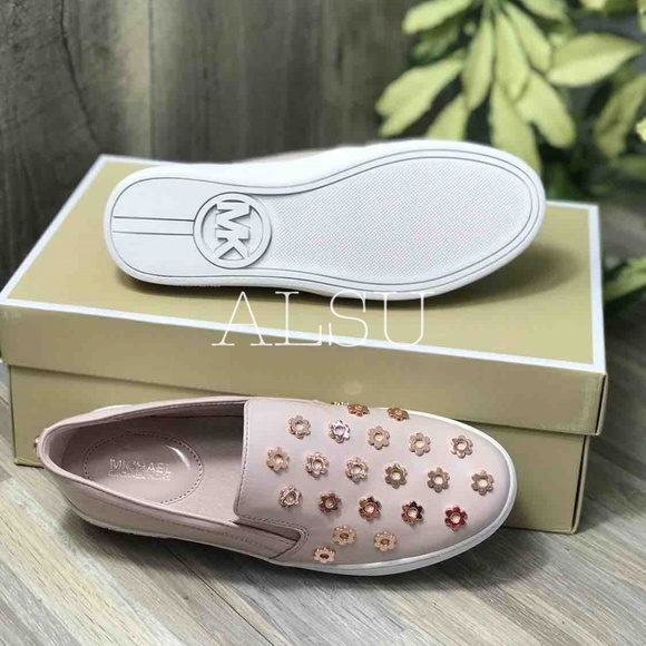 NWT Michael Kors Keaton Slip On Leather Soft Pink - Picture 3 of 8